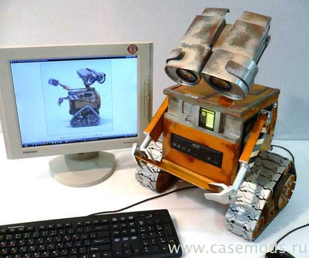 wall-e-computer-case-mod-101 wall-e-computer-case-mod-101