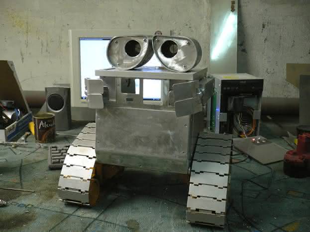 wall-e-computer-case-mod-61 wall-e-computer-case-mod-61