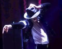 michael-jackson-moonwalker Im Bad!